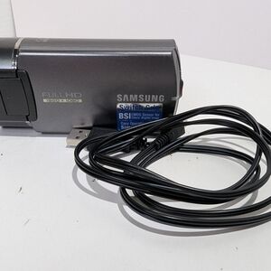 Samsung Full HD Camcorder with Cable